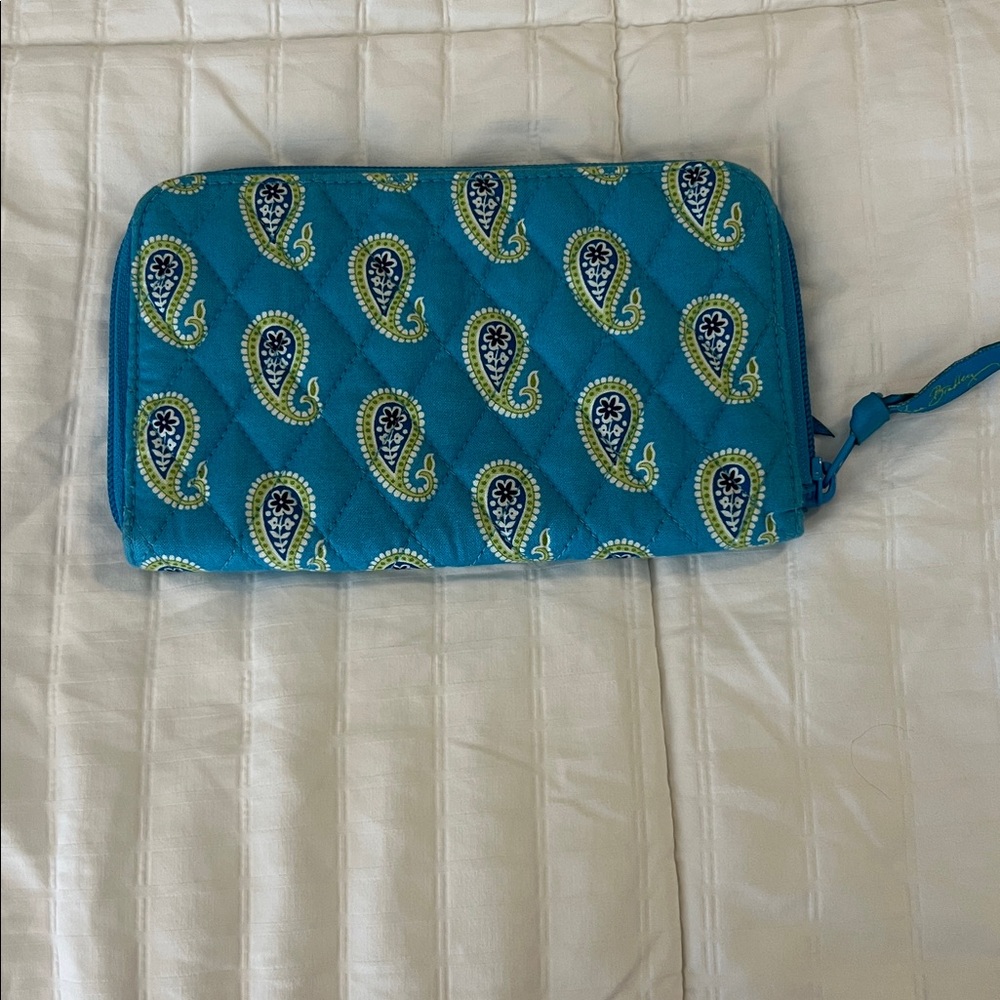 Vera Bradley Blue Paisley Large Zip Wallet